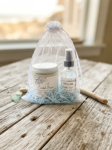 Coastal Oasis 2 Piece Gift Set: Candle and Room Spray